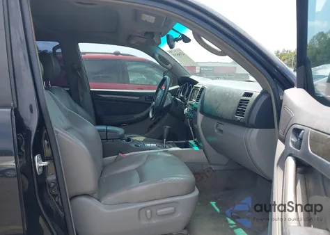 2005 Toyota 4Runner Limited V8 из США, поврежденный, VIN JTEBT17R050048935